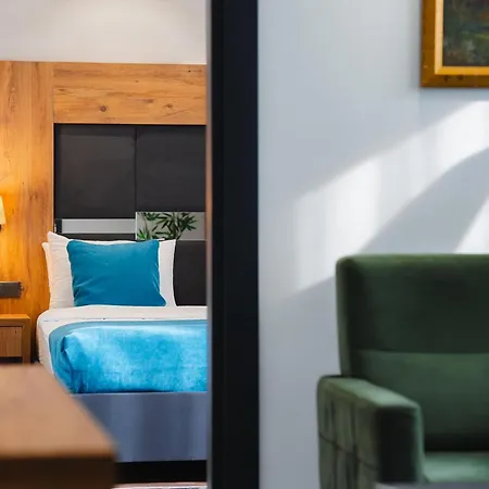 Berlin Hotel 4*